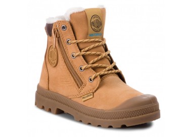 Buty trapery dziecięce od Palladium ocieplane zimowe z futerkiem 53477-216 | Butys.pl