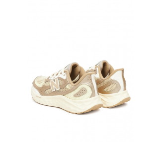 Buty damskie New Balance WARISTG4